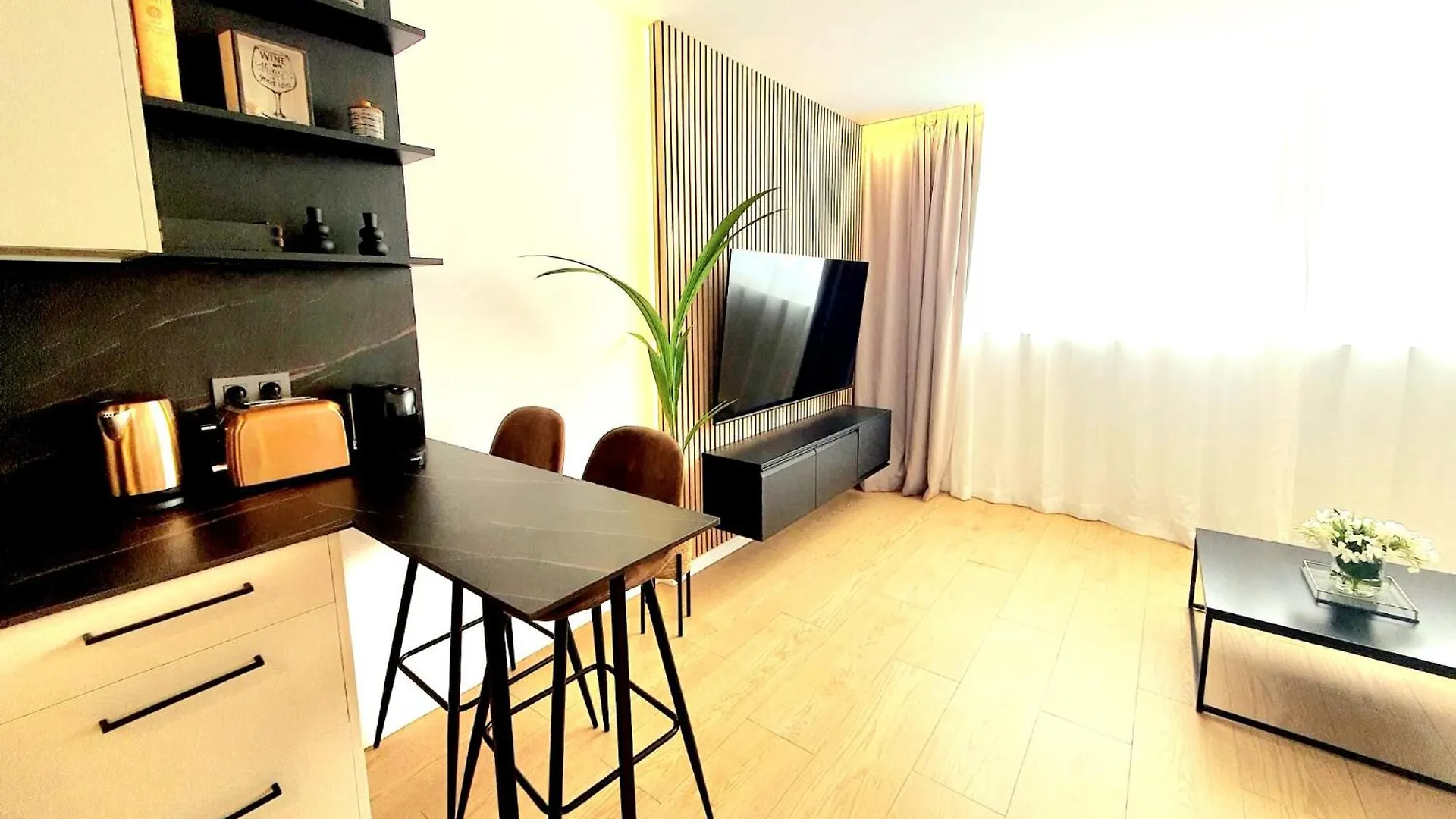 Calmo Marbella, Exclusivo, Centrico Y Con Piscina Apartment Spain